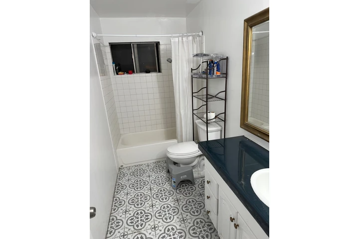 $1000 : Cuarto en Lawndale image 5