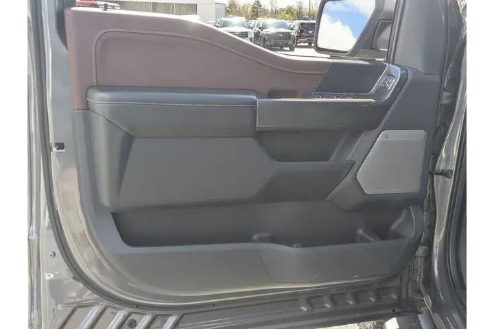 $38622 : Ford F-150 2022 4x4 Lariat 4 image 9