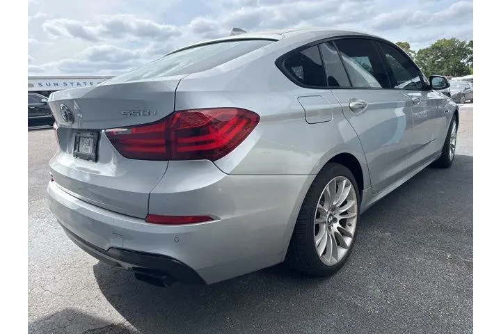 $14991 : BMW 5 Series 2016 AWD 550i x image 4