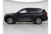 $27998 : Ford Explorer 2020 AWD XLT 4 thumbnail