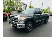 $23995 : 2016 Tundra SR5 thumbnail
