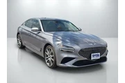 $32999 : Genesis G70 2023 2.0T 4dr Se thumbnail