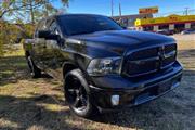 $25495 : 2018 RAM 1500 thumbnail