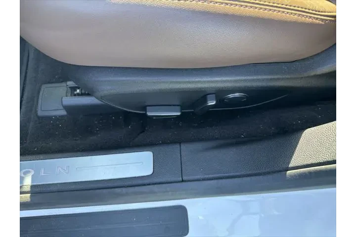 $13996 : Lincoln MKZ Hybrid 2015 4dr image 5