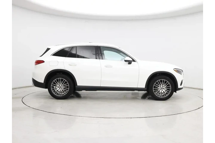 $39998 : Mercedes-Benz GLC 2023 GLC 3 image 7