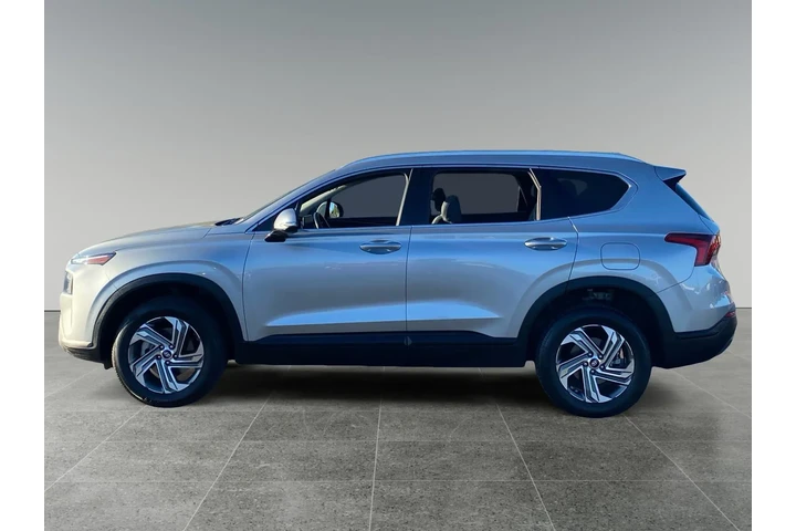 $28729 : Hyundai SANTA FE 2023 AWD SE image 2