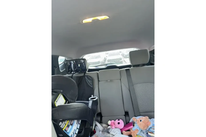 $12071 : Hyundai SANTA FE Sport 2018 image 3