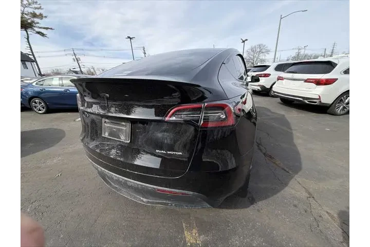 $28943 : Tesla Model Y 2023 AWD 4dr C image 5