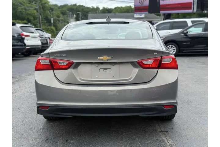 $13495 : 2017 Malibu LT image 6