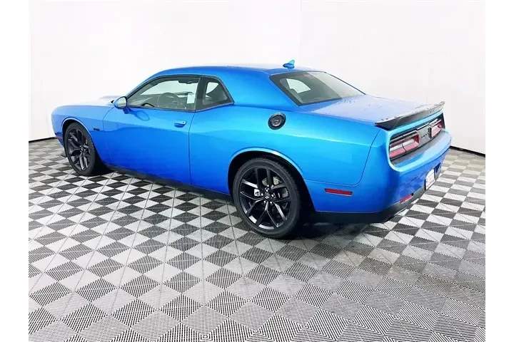 $35800 : Dodge Challenger 2023 R/T 2d image 5