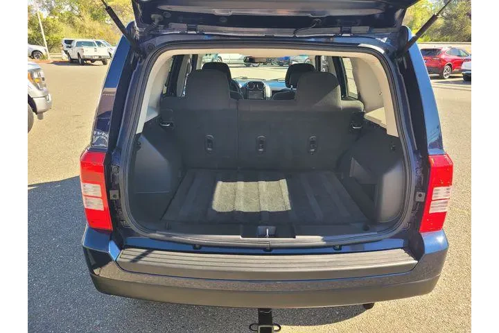 $9995 : Jeep Patriot 2017 4x4 Sport image 8