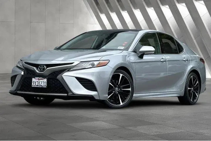 $22900 : Toyota Camry 2019 XSE 4dr Se image 2