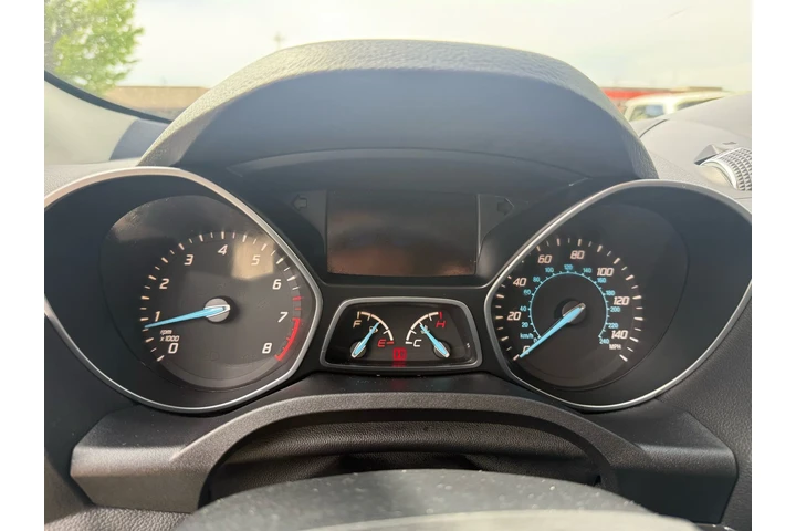 $9490 : 2014 Escape Titanium image 8