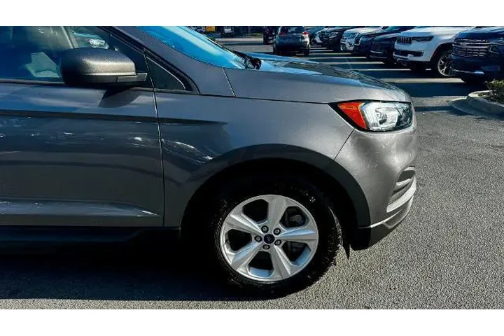 $22003 : Ford Edge 2022 AWD SE 4dr Cr image 4