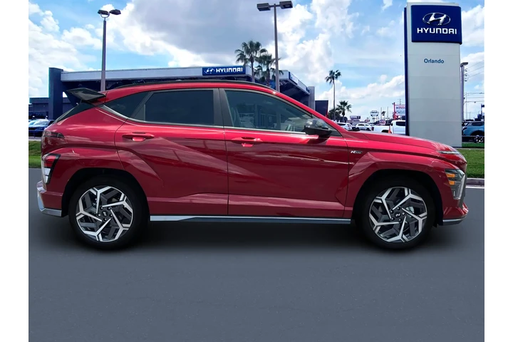 $24880 : Hyundai KONA 2024 N Line 4dr image 9