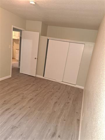 $2675 : Apt 3 rec/1 bano-Compton image 3