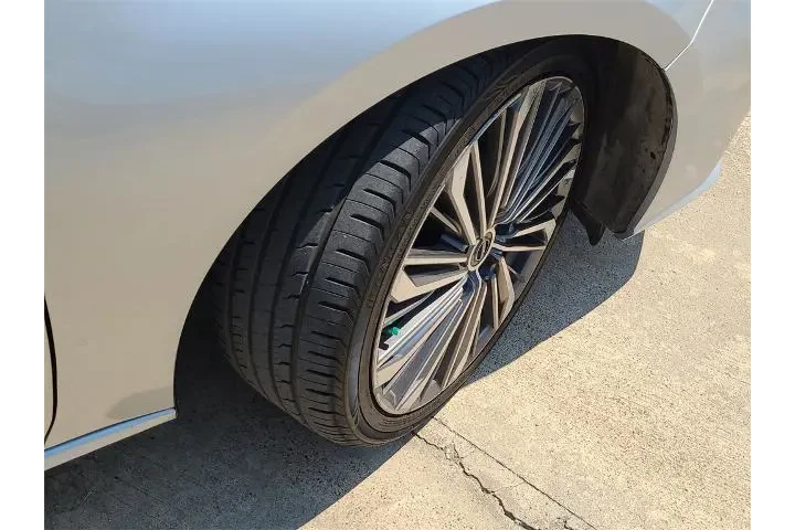 $20677 : Nissan Altima 2023 2.5 SL 4d image 8