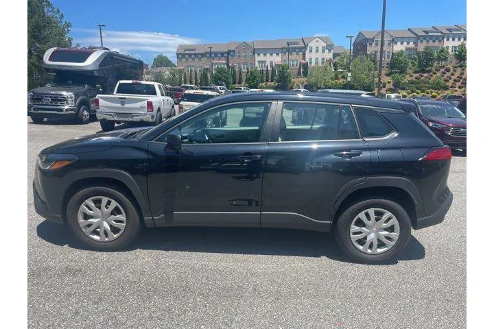 $27439 : Toyota Corolla Cross 2025 L image 9