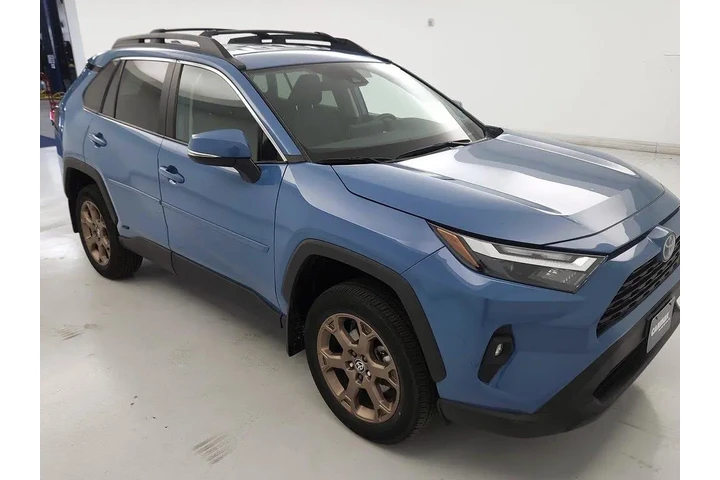 $35998 : Toyota RAV4 Hybrid 2023 AWD image 1