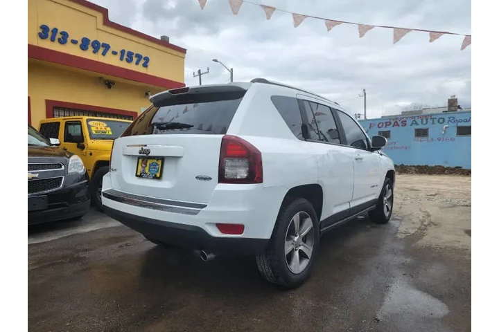 2017 Compass High Altitude image 9