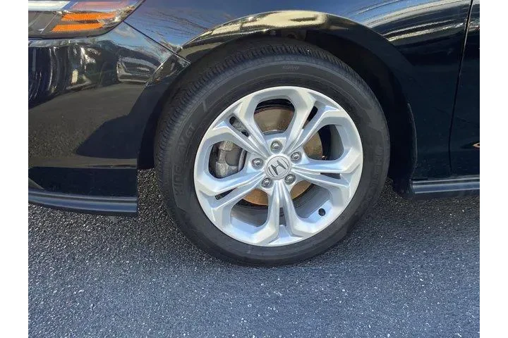 $23050 : Honda Accord 2024 LX 4dr Sed image 8