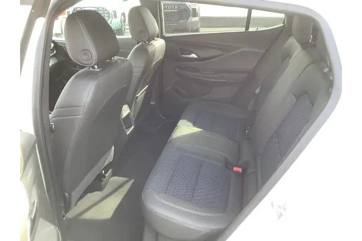 $23900 : Buick Envista 2024 Preferred image 9