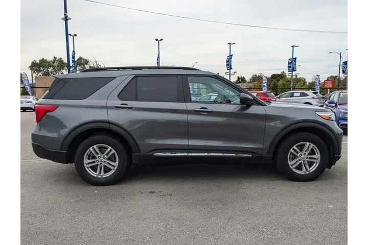$25500 : Ford Explorer 2021 AWD XLT 4 image 3
