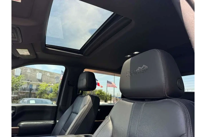 2020 Silverado 2500HD High Co image 8