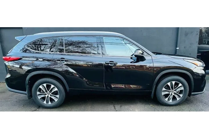 $30200 : 2020 Highlander XLE image 3