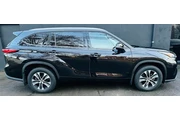 $30200 : 2020 Highlander XLE thumbnail