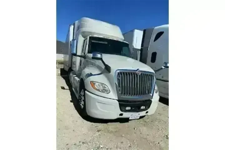 BUSCO CHOFER CLASE: A image 1