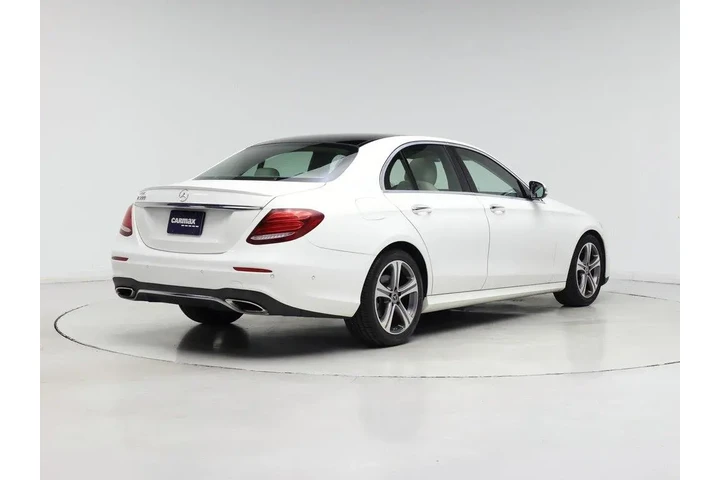 $23998 : Mercedes-Benz E-Class 2018 E image 8