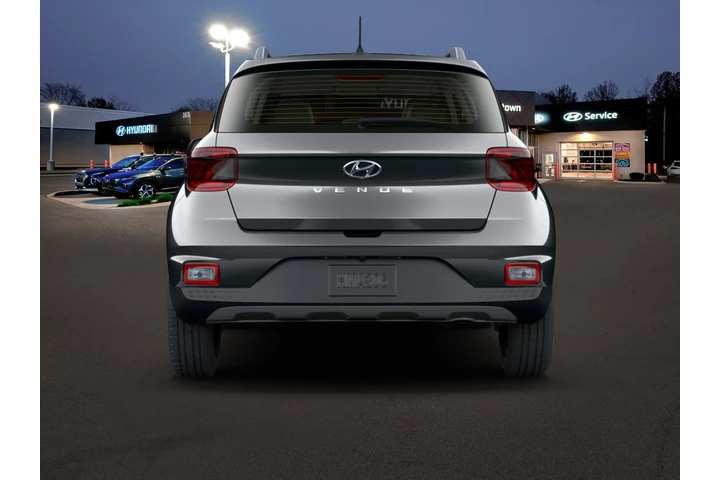 $18900 : Hyundai VENUE 2023 SEL 4dr C image 6