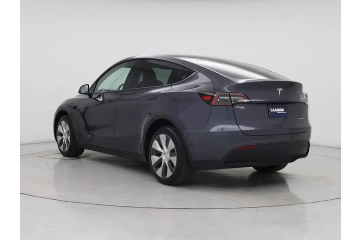 $37998 : Tesla Model Y 2023 AWD Long image 2