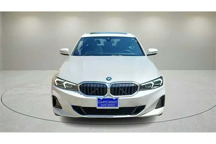 $32153 : BMW 3 Series 2024 330e 4dr S image 8