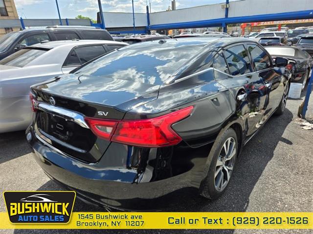 $13995 : Used 2017 Maxima SL 3.5L for image 3