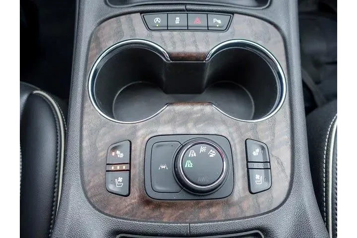 $33989 : GMC Acadia 2023 4x4 Denali 4 image 7