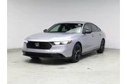 $29998 : Honda Accord Hybrid 2023 Spo thumbnail