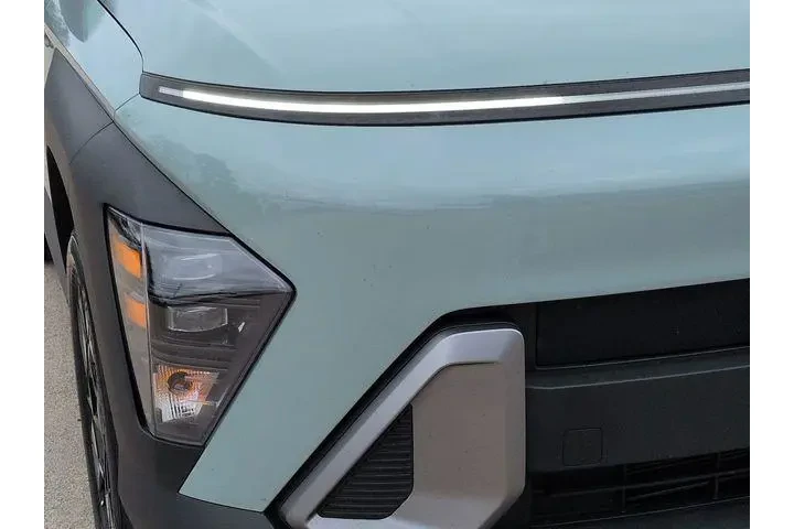 $21847 : Hyundai KONA 2025 AWD SEL 4d image 9