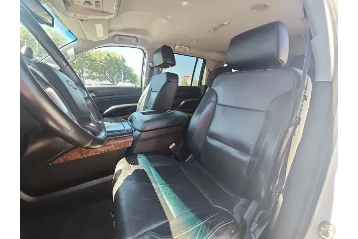 $20997 : Chevrolet Suburban 2017 4x2 image 9