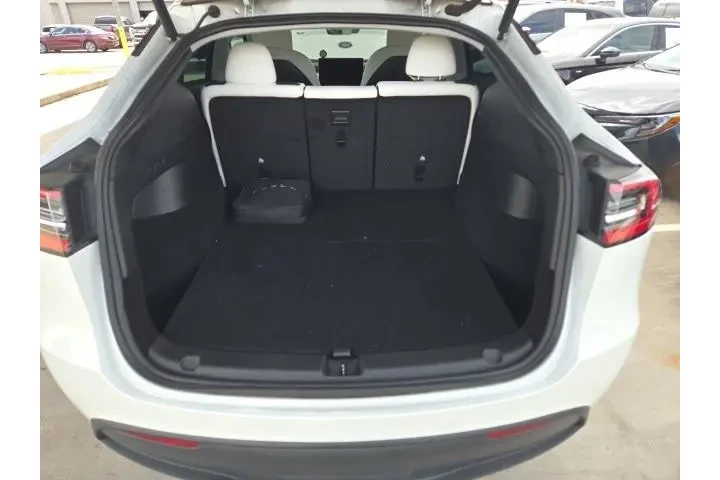 $24800 : Tesla Model Y 2021 AWD Long image 10