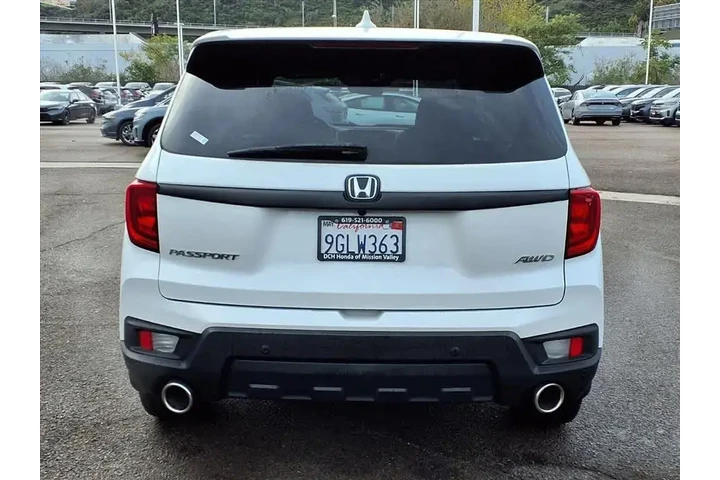 $28730 : Honda Passport 2023 AWD EX-L image 5