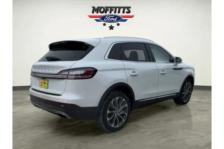 $33485 : Lincoln Nautilus 2022 AWD Re image 5