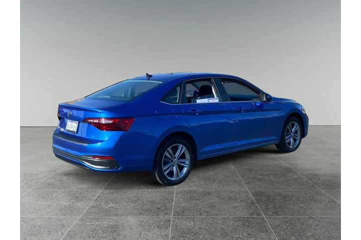 $26695 : Volkswagen Jetta 2024 SE 4dr image 5
