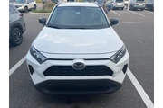 $20592 : Toyota RAV4 2019 LE 4dr SUV thumbnail