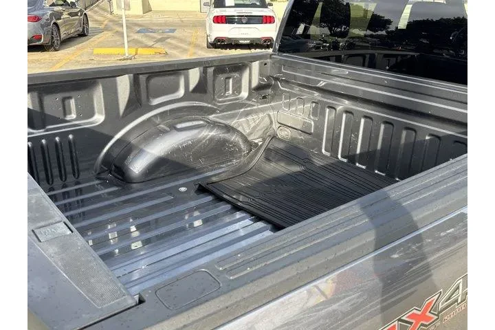 $39591 : Ford F-150 2023 4x4 XL 4dr S image 7