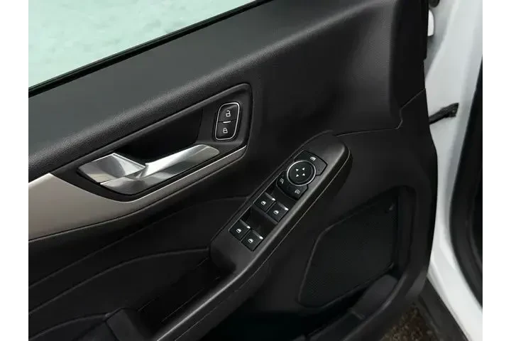 $16000 : Ford Escape 2021 SE 4dr SUV image 10