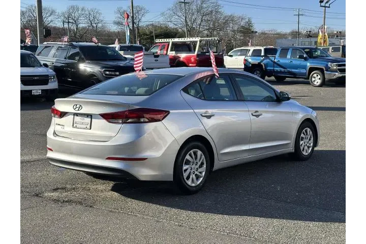 $13553 : Hyundai ELANTRA 2018 SE 4dr image 6