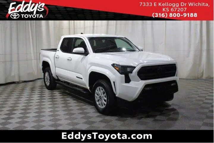 $39998 : Toyota Tacoma 2025 4x2 SR5 4 image 1