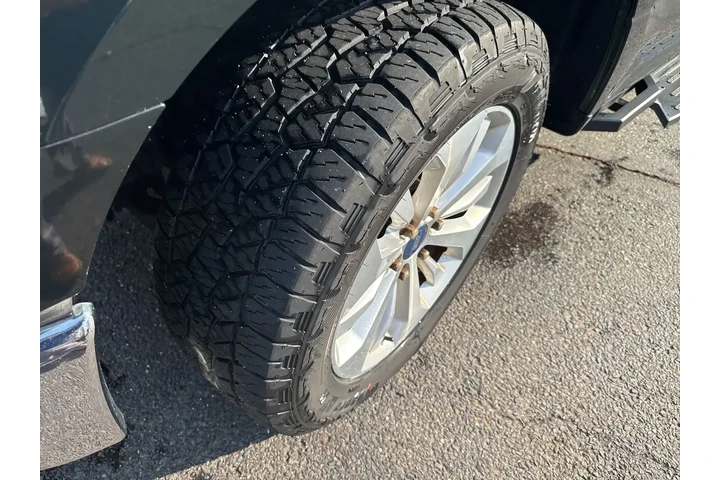 $14995 : Ford F-150 2016 4x4 Lariat 4 image 2